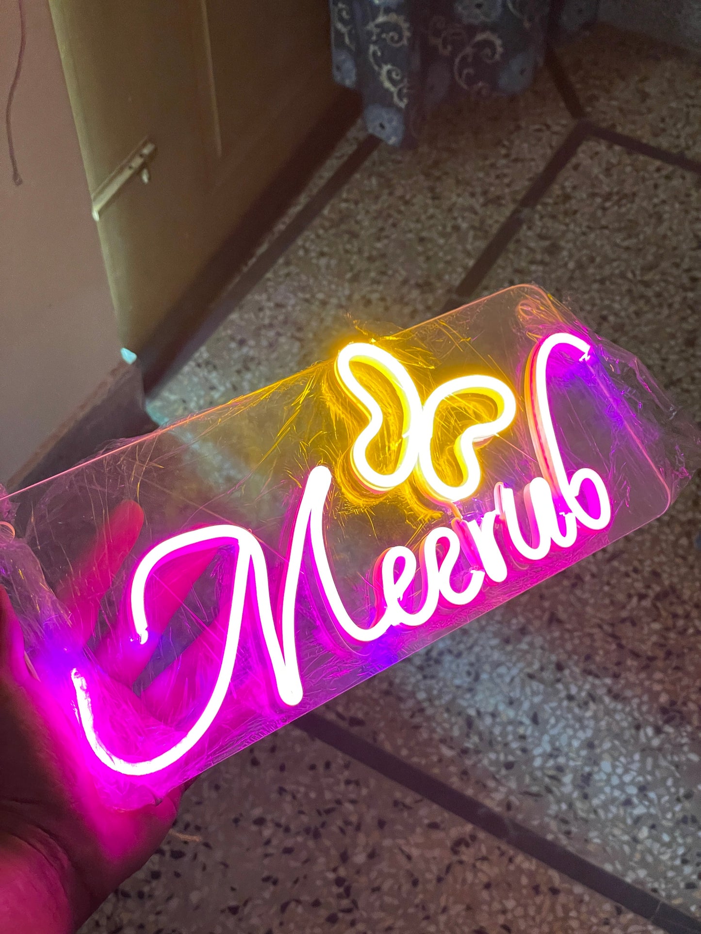 Custom Neon Sign at 950