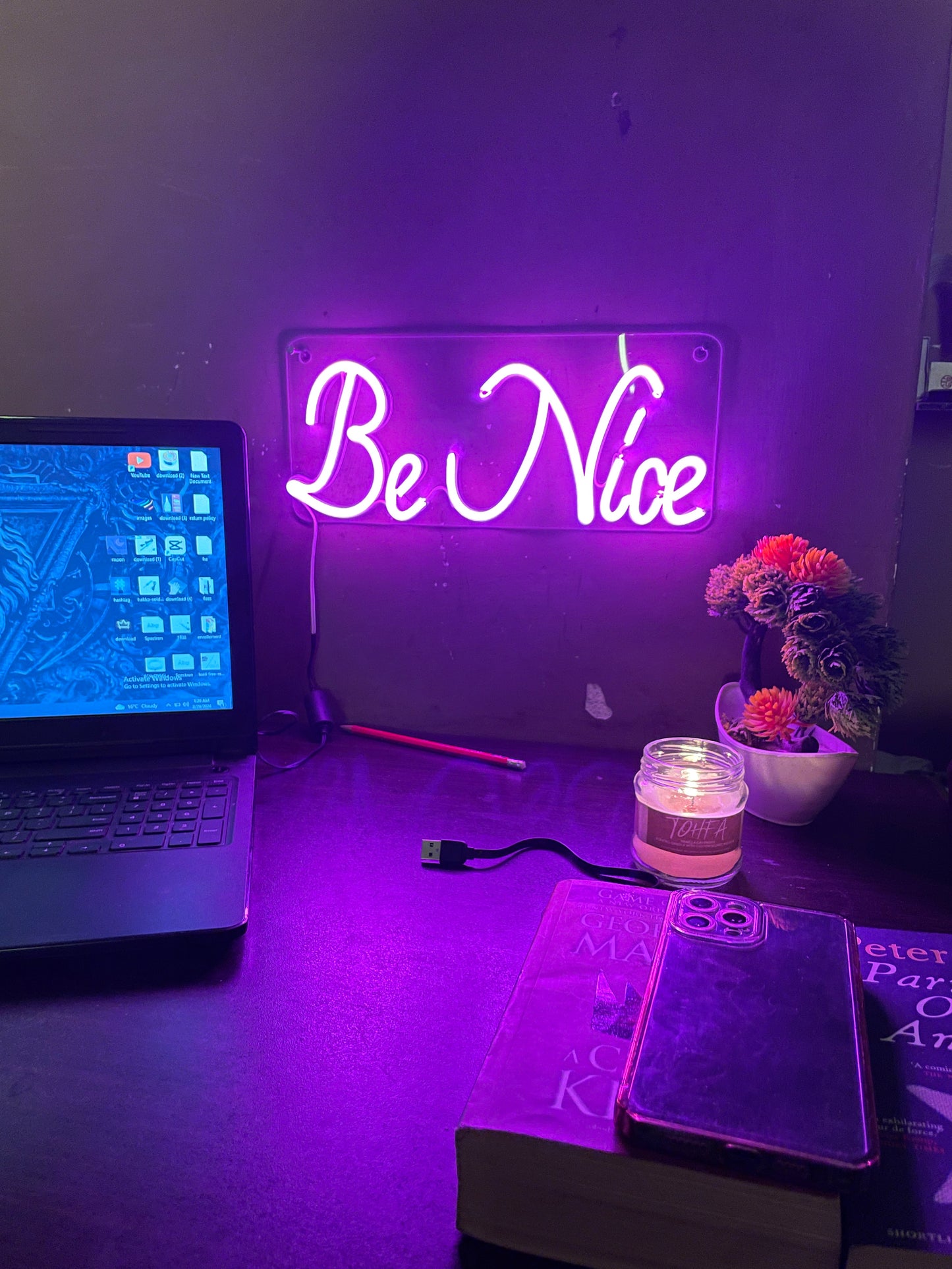 Custom Neon Sign at 950